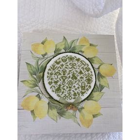 JBW Designs - Spring in the Round