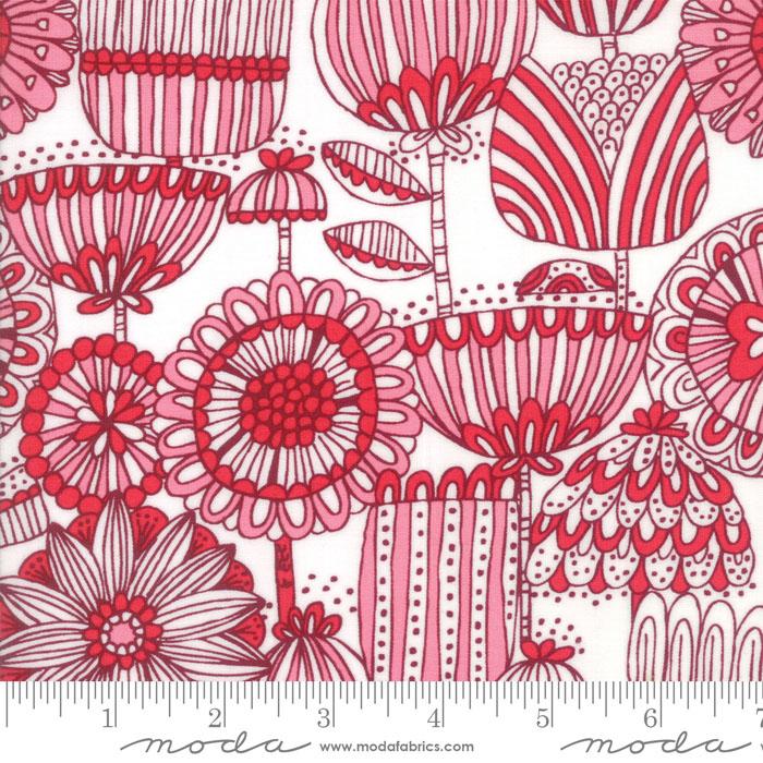 Moda - Just Another Walk in the Woods - Funny Flower Red Cream